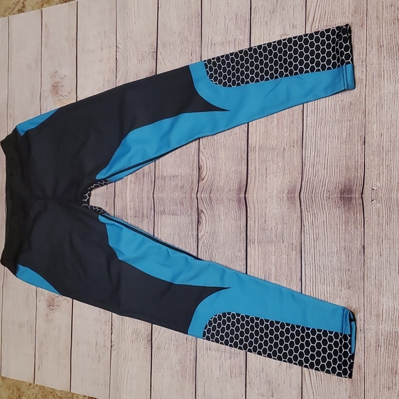 Tik Tok Leggings Workout Leggings Booty Enhancing Workout Pants Gym Womens - Picture 2 of 8